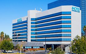 Hotel Huntington Beach